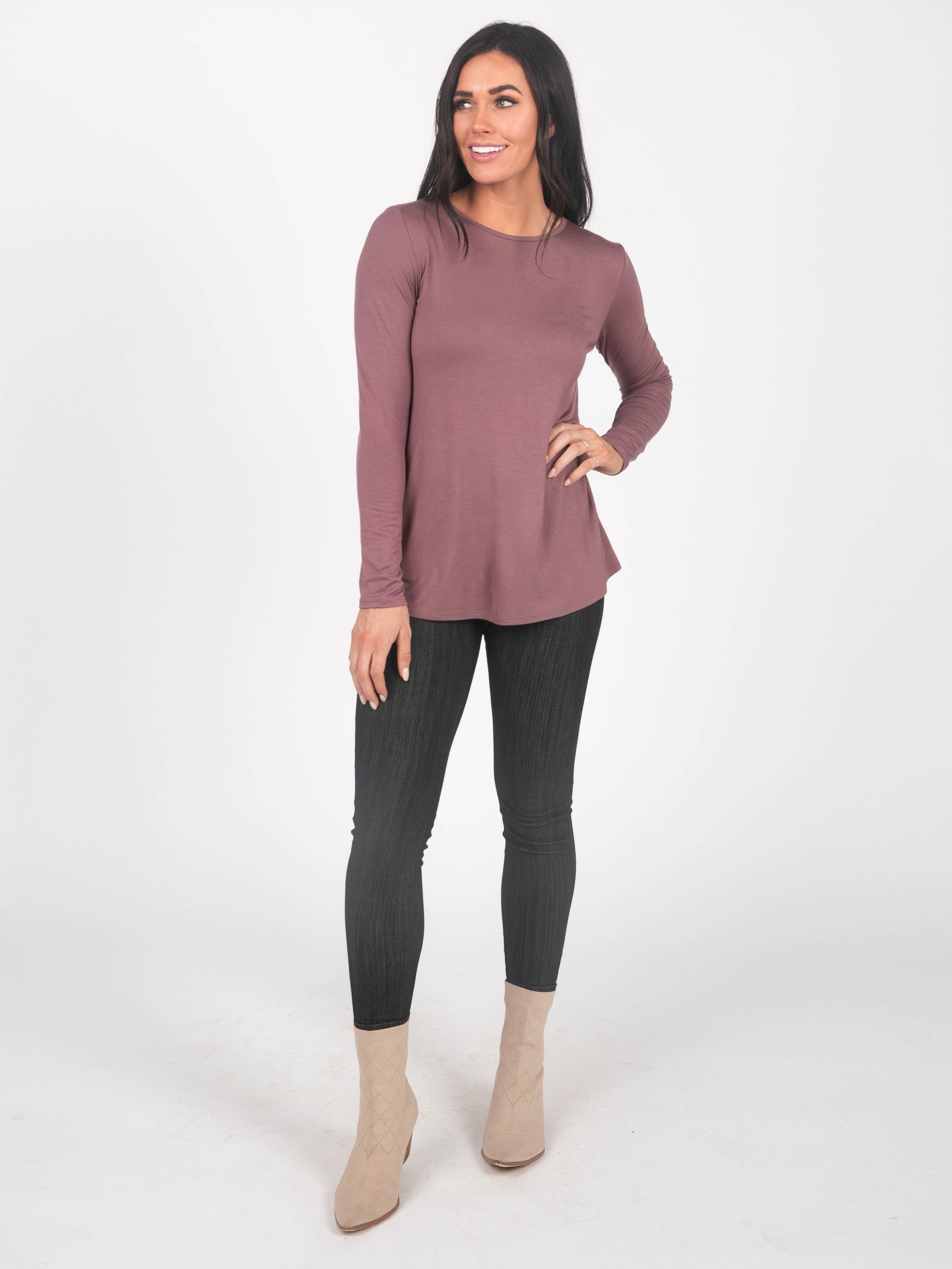 Long Sleeve Fitted Tee in Mauve Latte